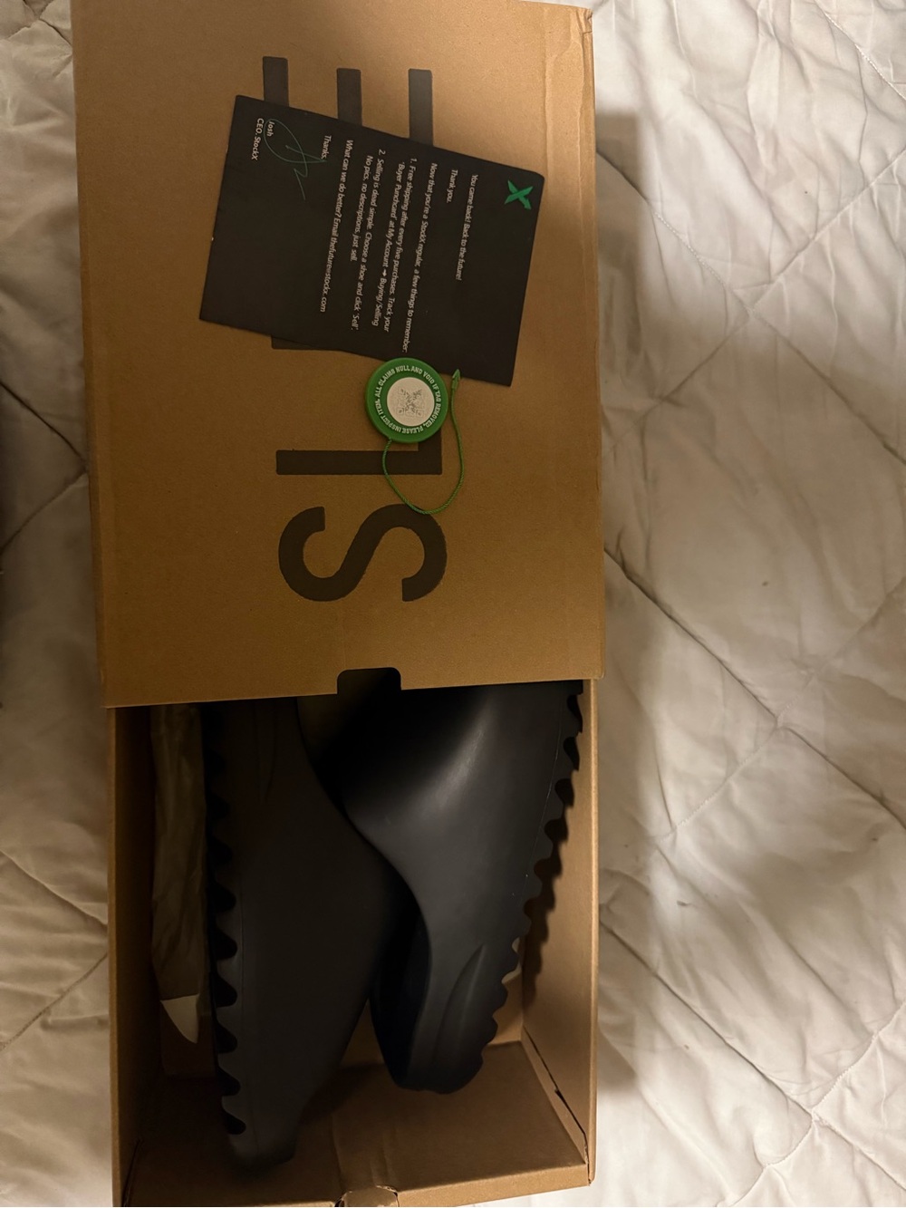 Black Slip-On Men’s Slides - Picture 2 of 2